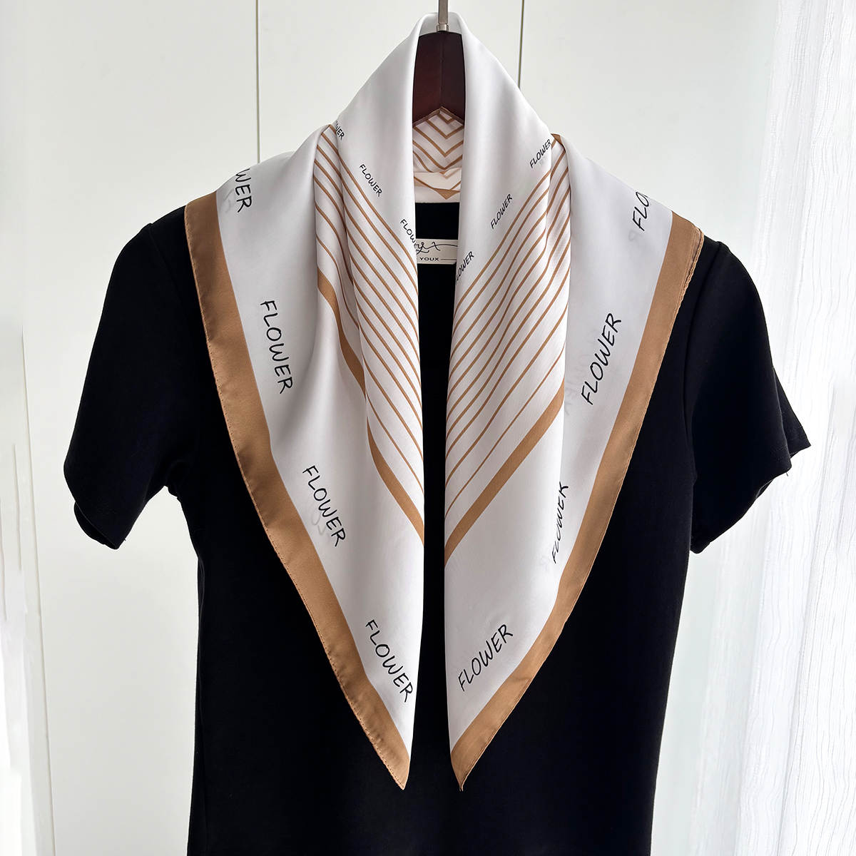 Luxury Print Scarf For Women E - огляд і ціна Luxury Bags For Summer