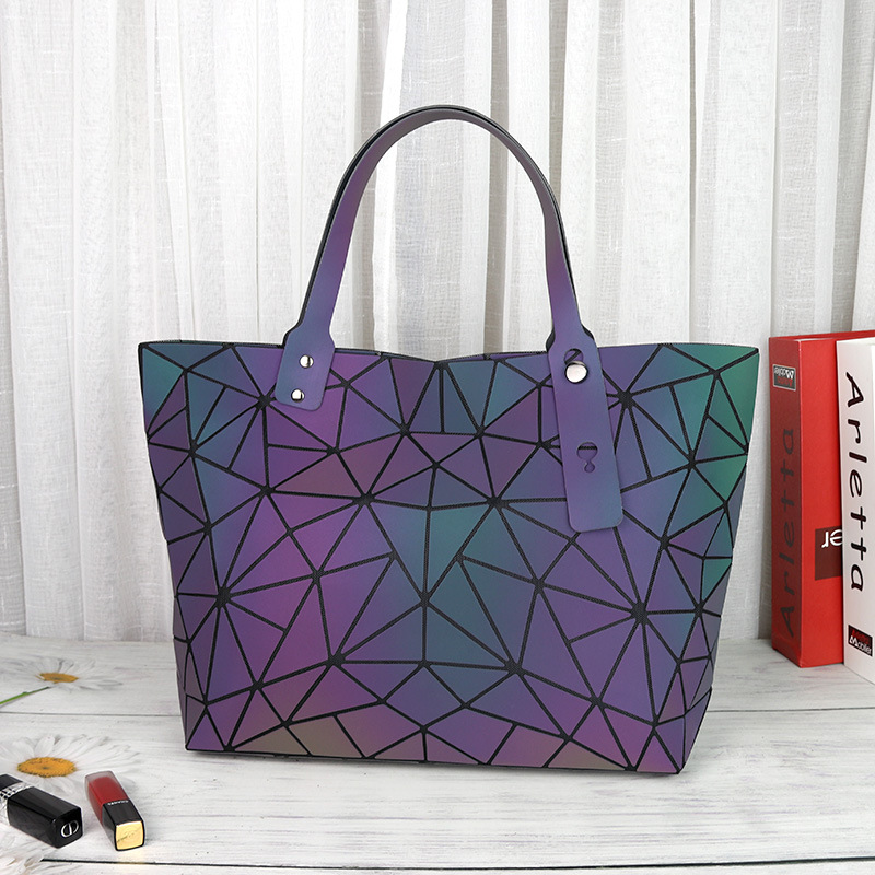 Summer 2026 Women's Geometric  - огляд і ціна Luxury Bags For Summer