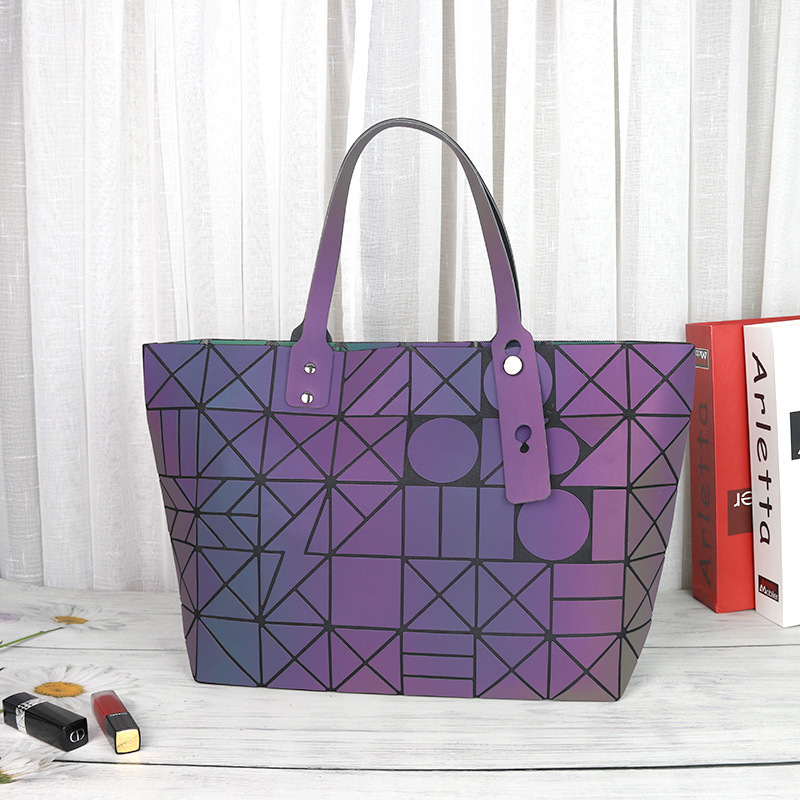Summer 2026 Women's Geometric  - огляд і ціна Luxury Bags For Summer