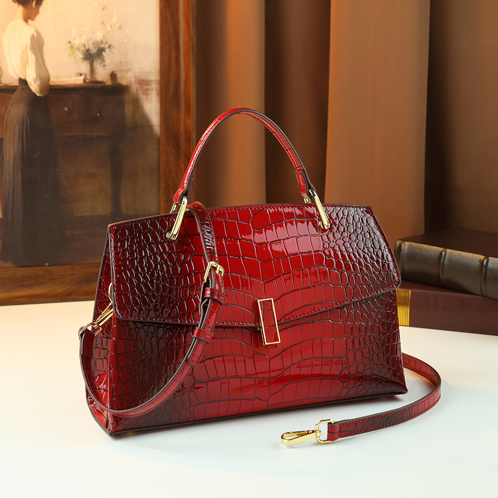 Luxury Black Crocodile Pattern - огляд і ціна Luxury Bags Old Money