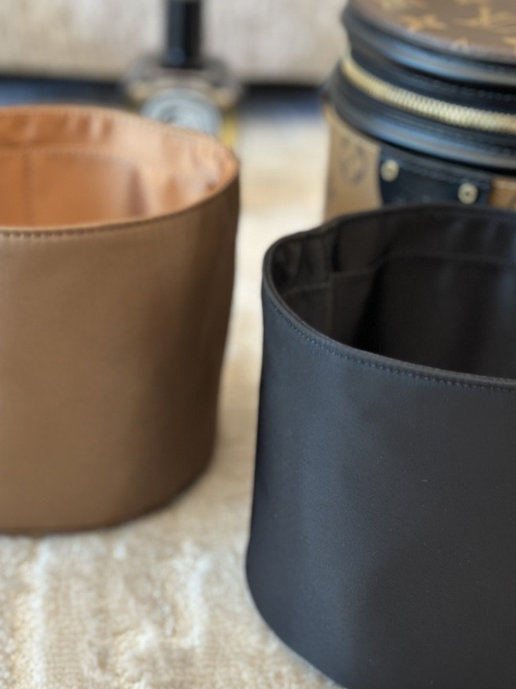 Waterproof Nylon Silk Lightwei - огляд і ціна Luxury Bags Lv