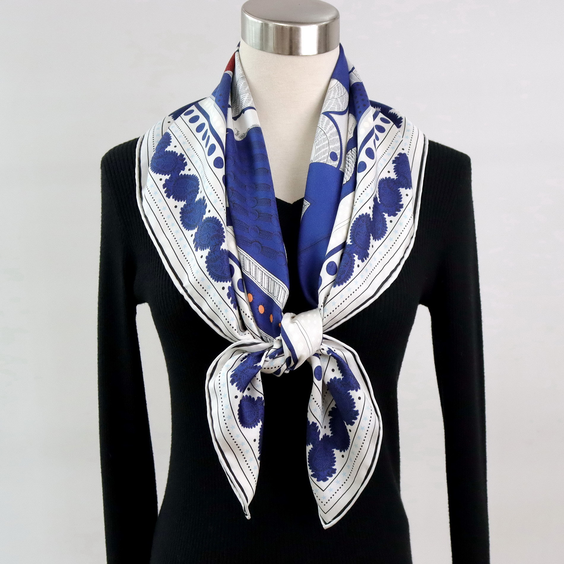 Two Faced 18MM Silk Scarf Wome - огляд і ціна Luxury Bags For Summer
