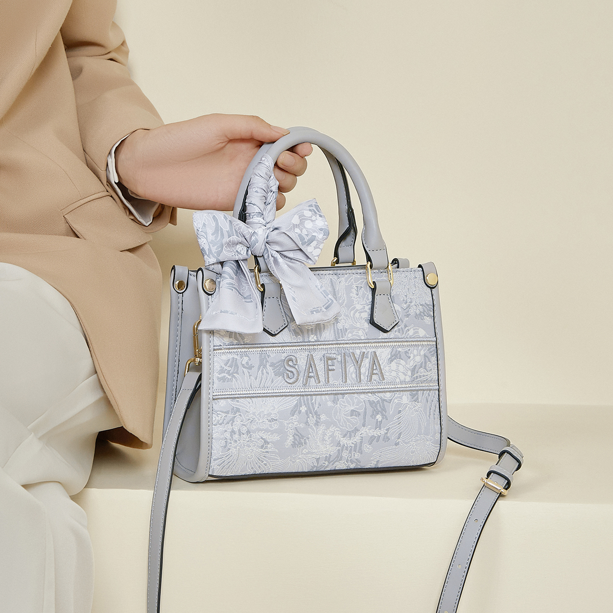SAFIYA Women's Handbag Adjusta - огляд і ціна Luxury Bags Best