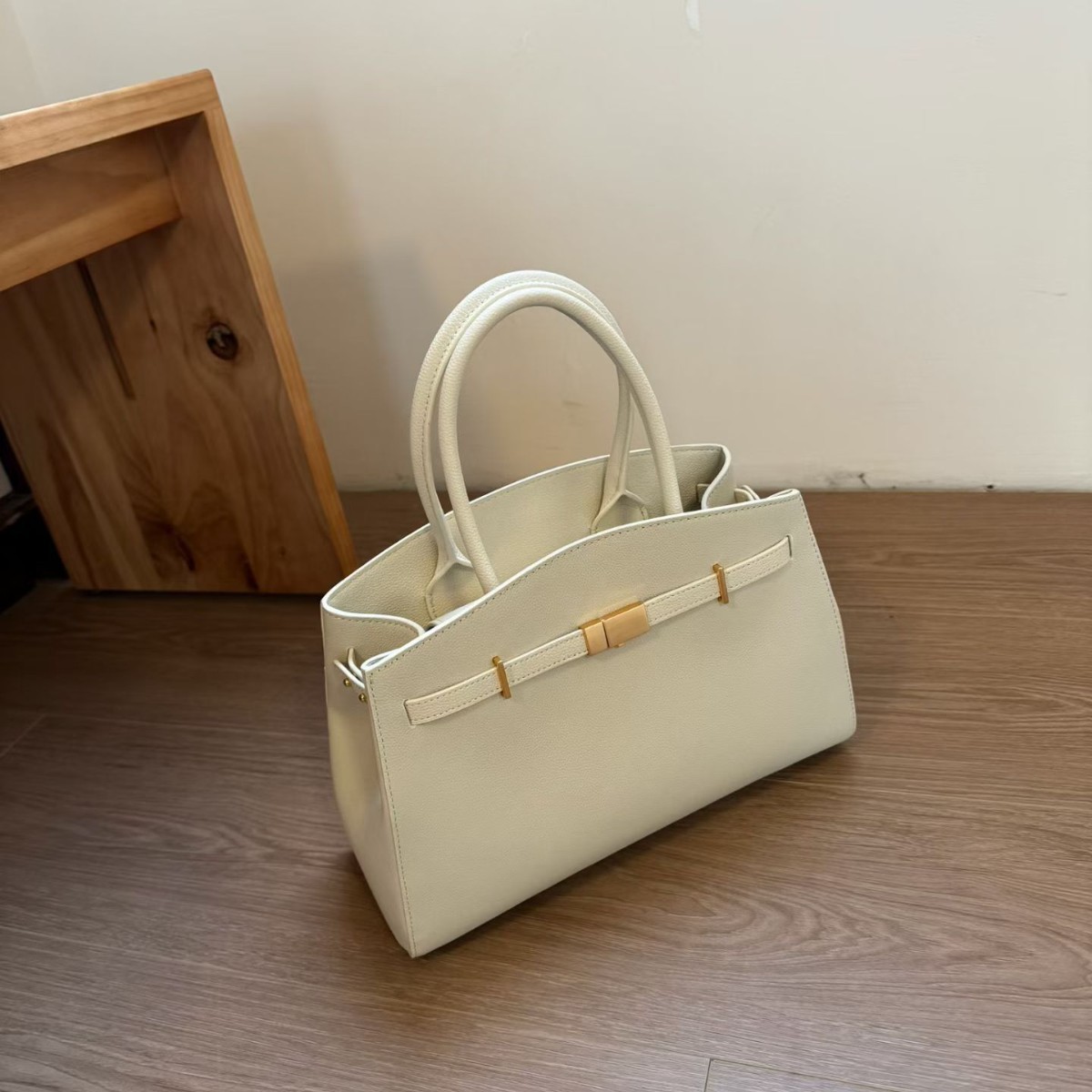 FIRMRANCH Luxury Old Money Sty - огляд і ціна Luxury Bags Old Money