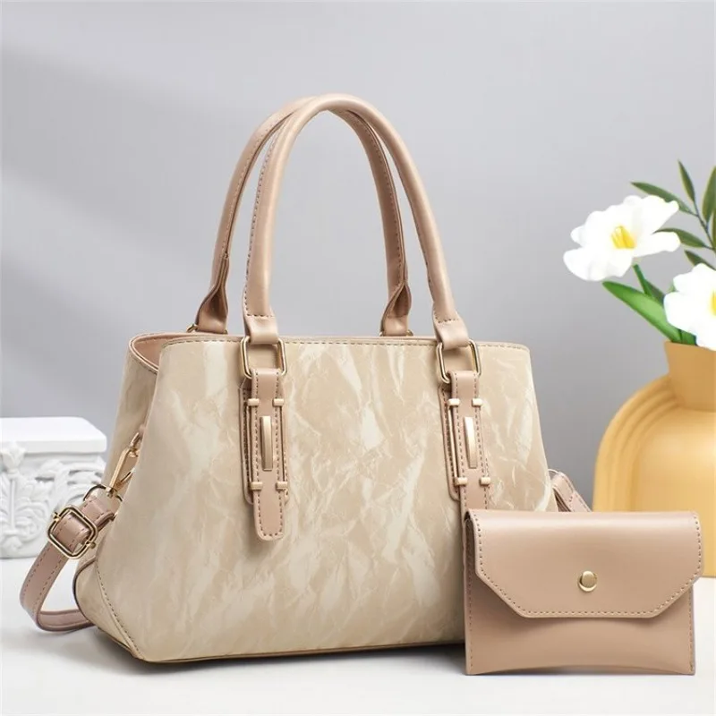 Best Leather Diaper Bag For Wo - огляд і ціна Luxury Bags Best