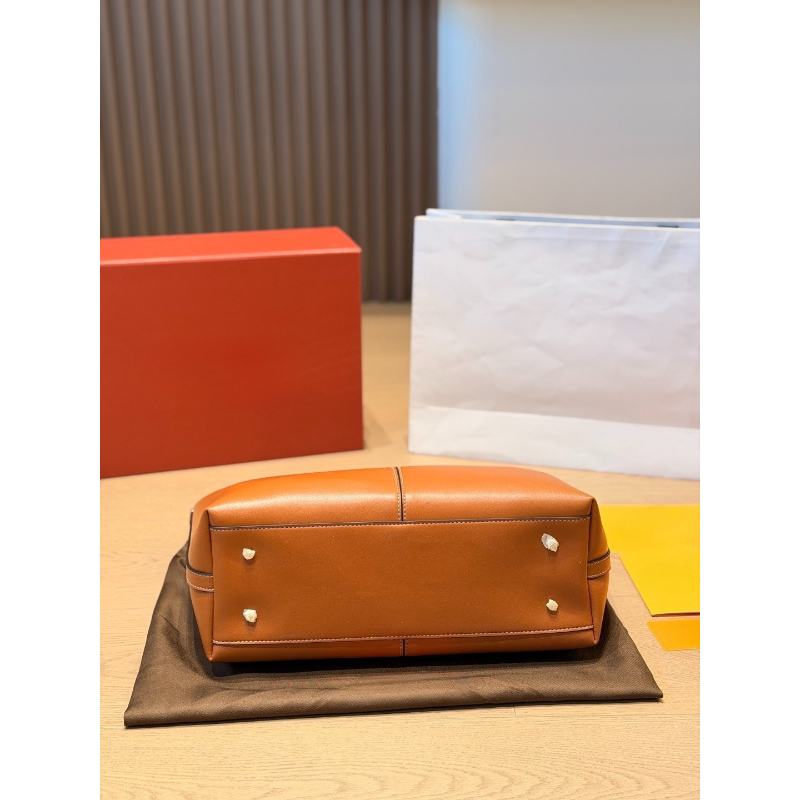 Tote Bag Vertical Bar Metal Ha - огляд і ціна Luxury Bags & Leather Repair Of Atlanta Reviews